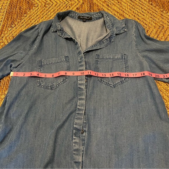 Velvet Heart | Chambray Long Sleeve Top - Medium - Picture 3 of 4